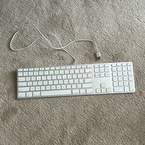 apple vintage keyboard great condition works